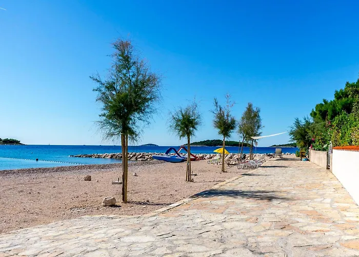 Ercegovic Rogoznica (Sibenik-Knin)